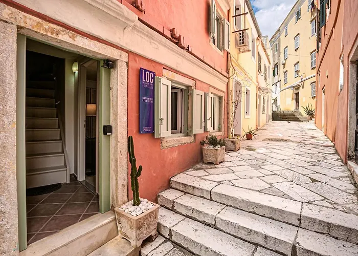 Venetian Well House By Loc Hospitality *